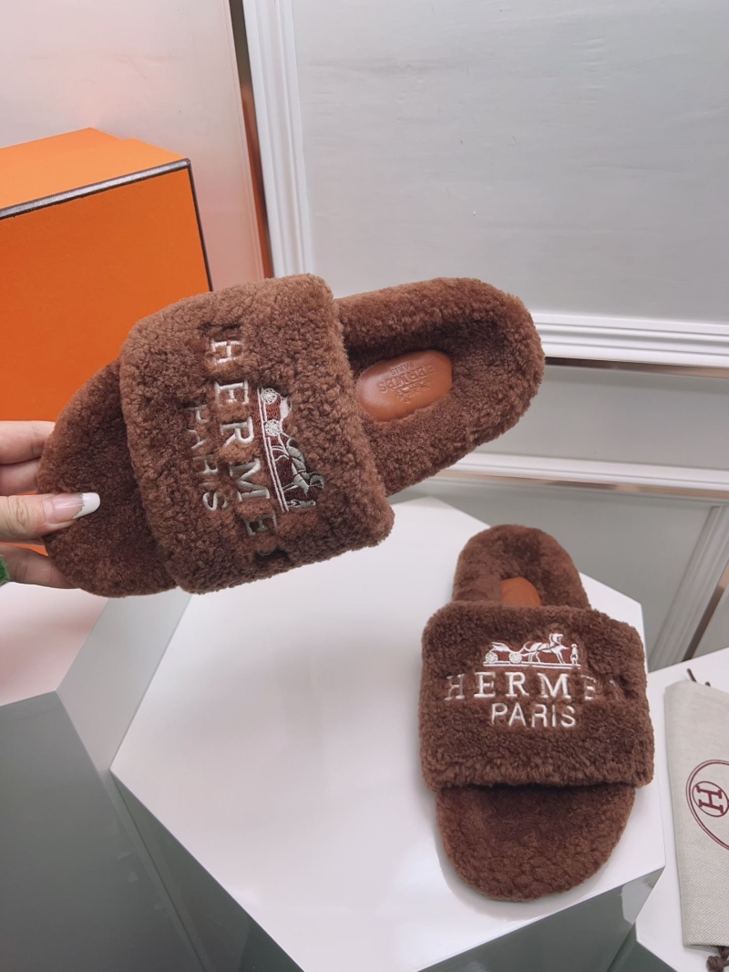 Hermes Slippers